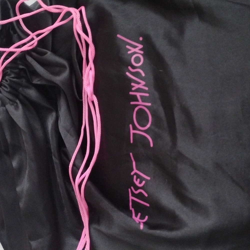 Rare Y2K XL Y2K Betsey Johnson Black Leather Studded "Strap Tease" Shoul… - Picture 15 of 15